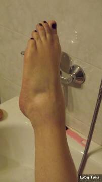 MMMH PRONTO DA ESSERE LECCATO O USATO...