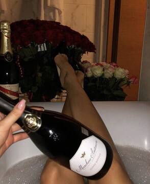 Foto pública de __Eva__