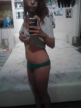 Public Photo of Regrette