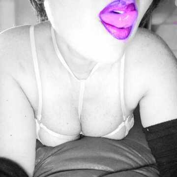 Foto pública de Deva_heels