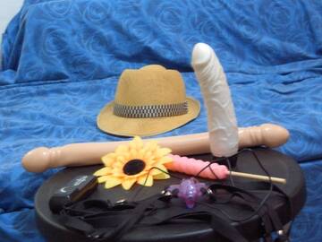 i miei giochini per giocare con voi!!!!