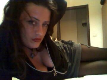 Public Photo of vanessahot80