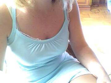 Foto pública de Hotlaura